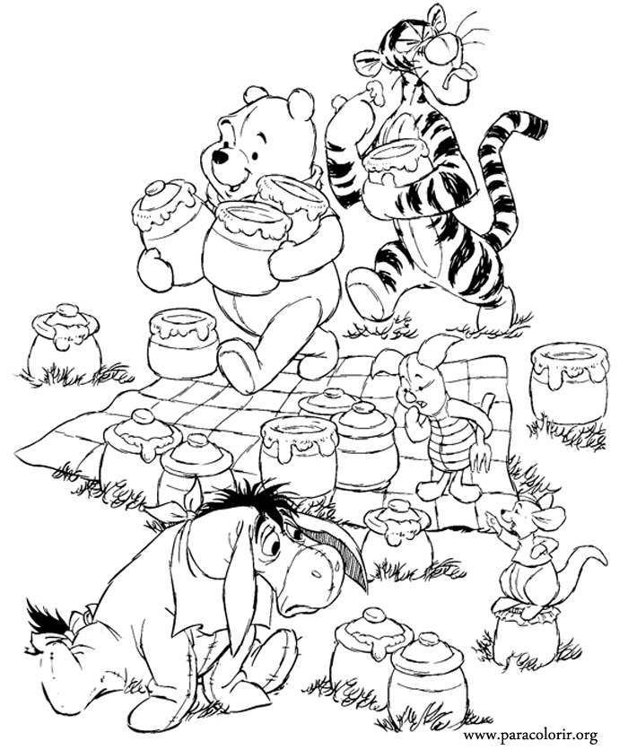 Winnie the Pooh and Friends at Picnic